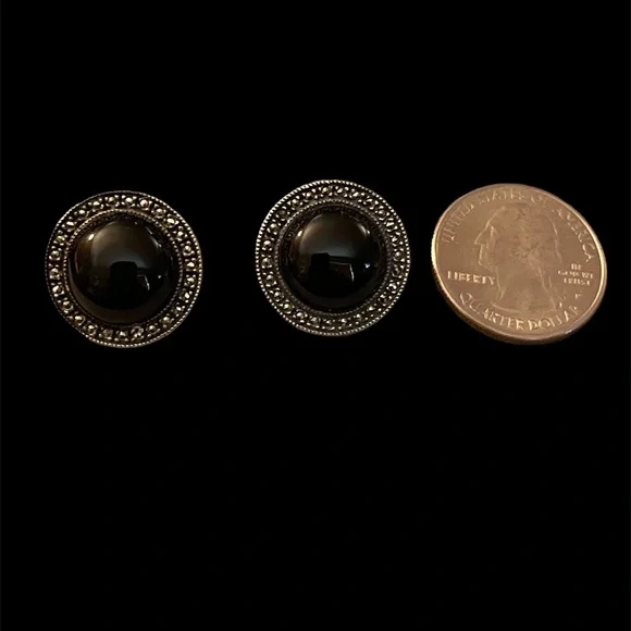 Judith Jack Vintage Marcasite Sterling Silver and Onyx Clip On Earrings - Picture 3 of 3